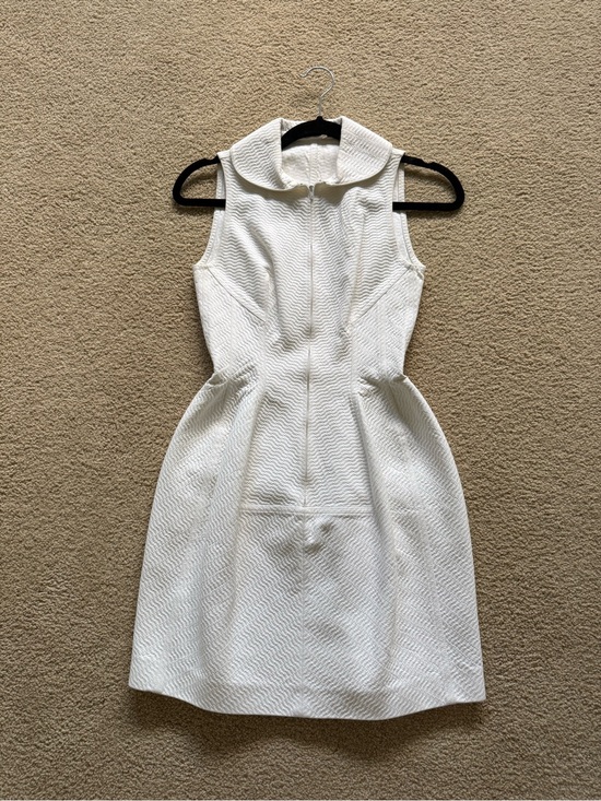 Alaia Dresses & Skirts - Alaia White Textured Sleeveless Fit-and-Flare Dress